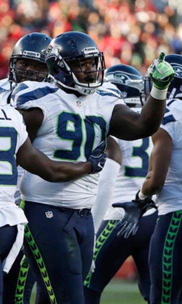 Cowboys' Elliott tops college playoff vets in NFL postseason